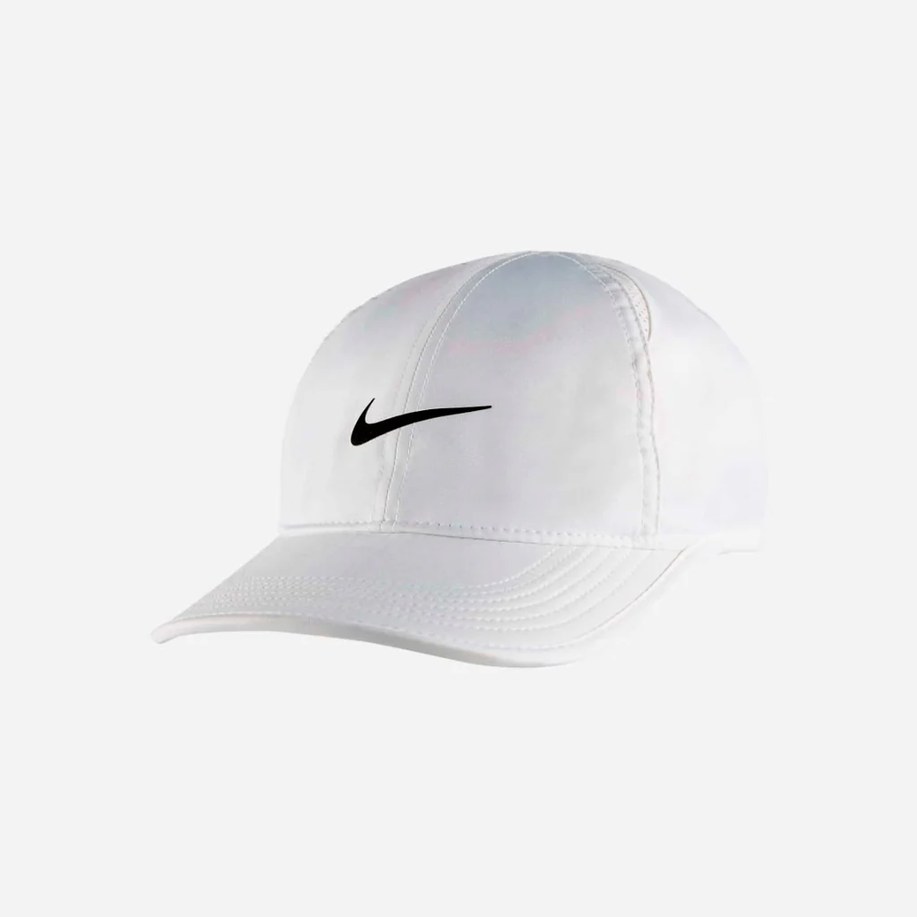 GORRA NIKE DRI FIT BLANCA
